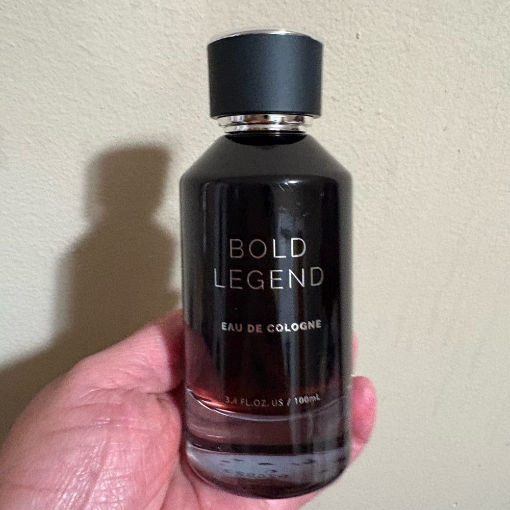 TRU FRAGRANCE Bold Legend Eau de Cologne -Brand New Never Used.